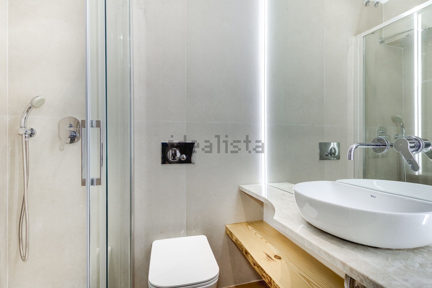 公寓 t1出售在Beco dos Agulheiros - 卫生间