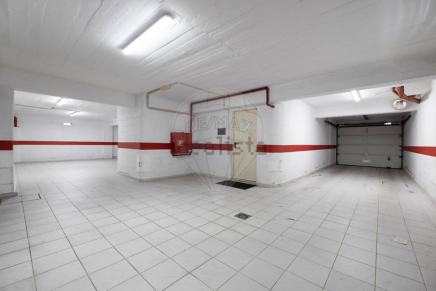 公寓 t2出售在Rua Poço - 停车位