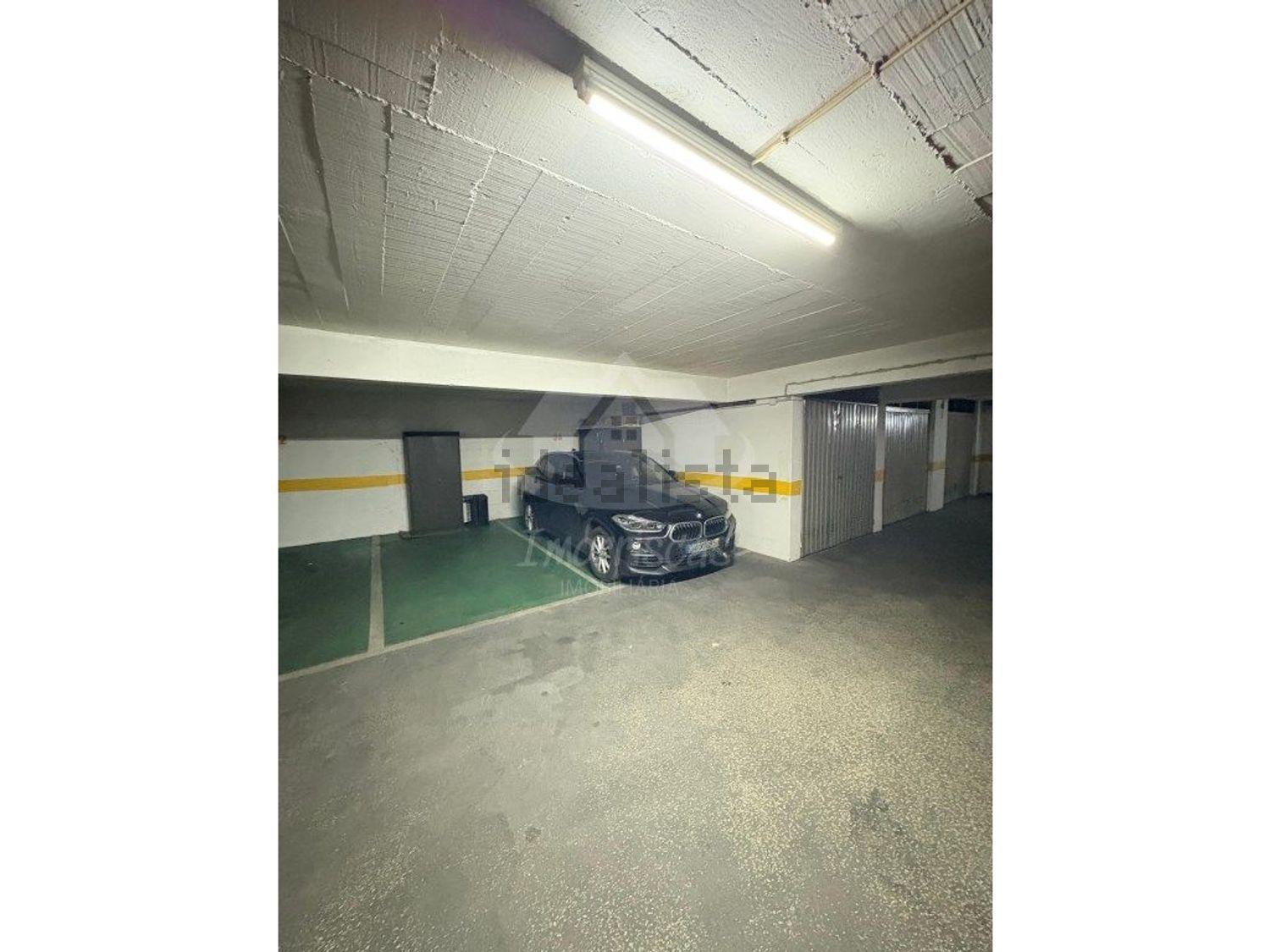 公寓 t2出售在Rua 5 de Outubro - 停车位