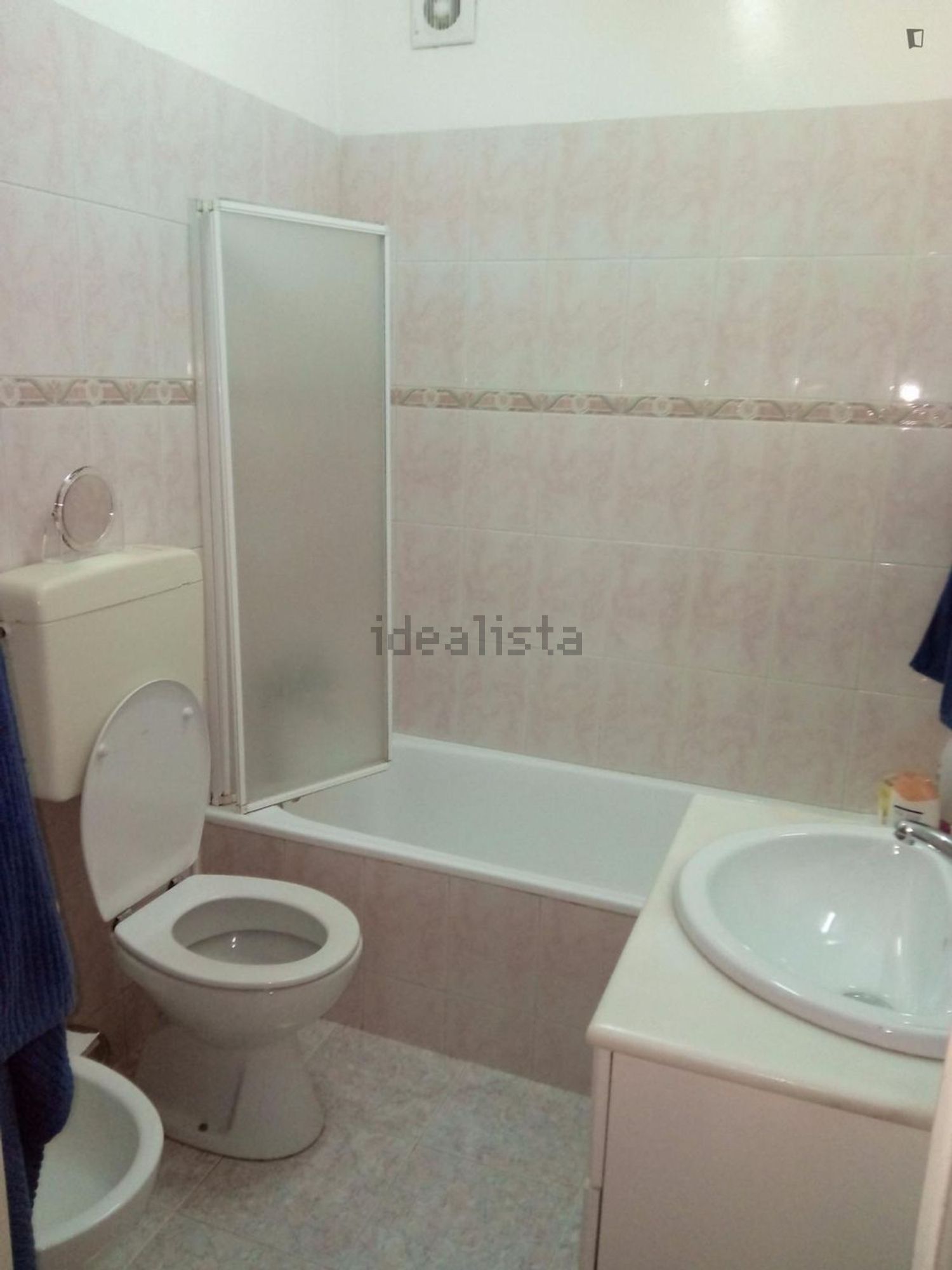 出租房间在Praceta Almeida Garrett - 卫生间