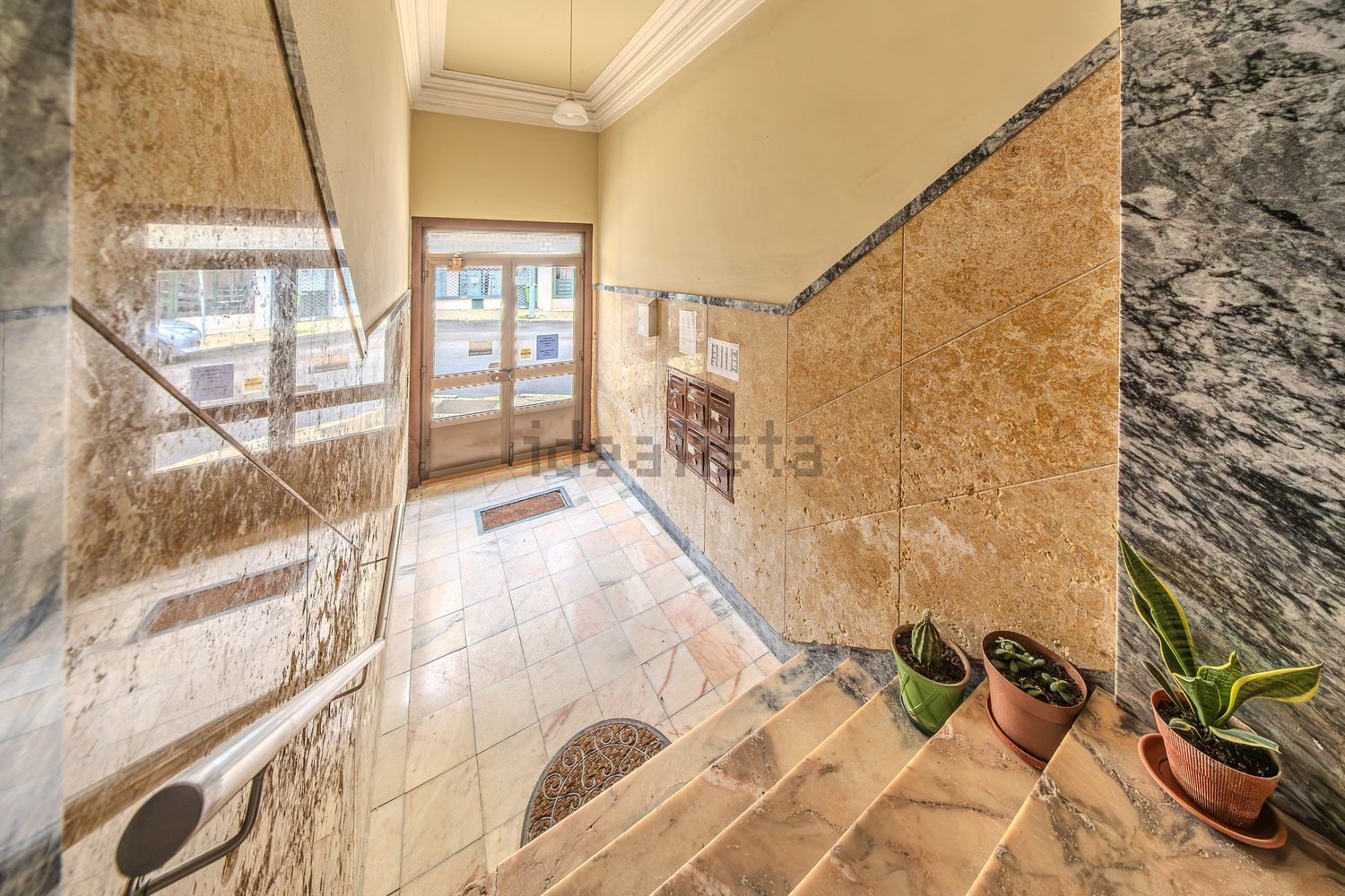 公寓 t2出售在Rua 1º de Dezembro - 阳台