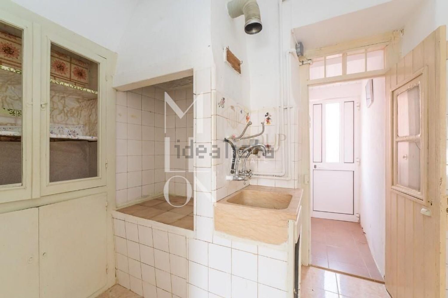 双拼别墅出售在Rua Combatentes da Grande Guerra s/n - 厨房