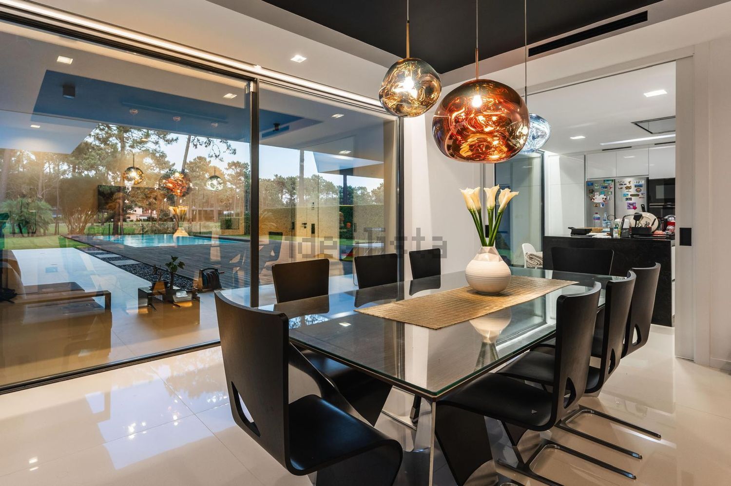 小楼房或独栋别墅出售在Rua das Mimosas - 客厅