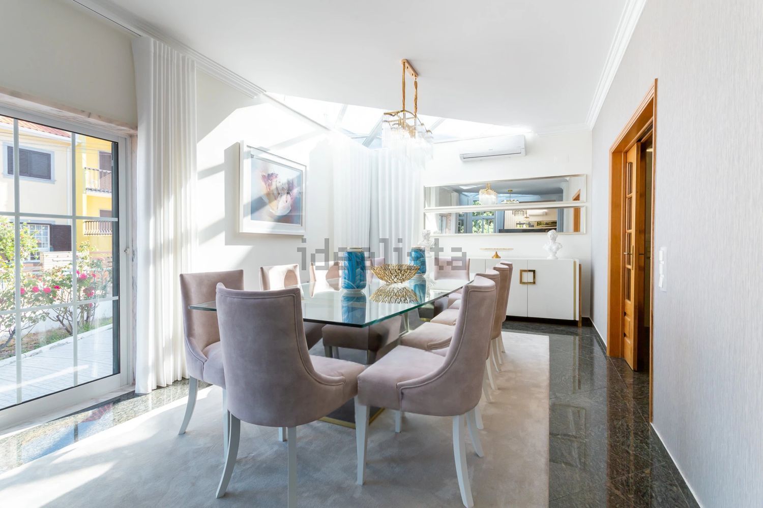 小楼房或独栋别墅出售在Rua do Alecrim - 客厅