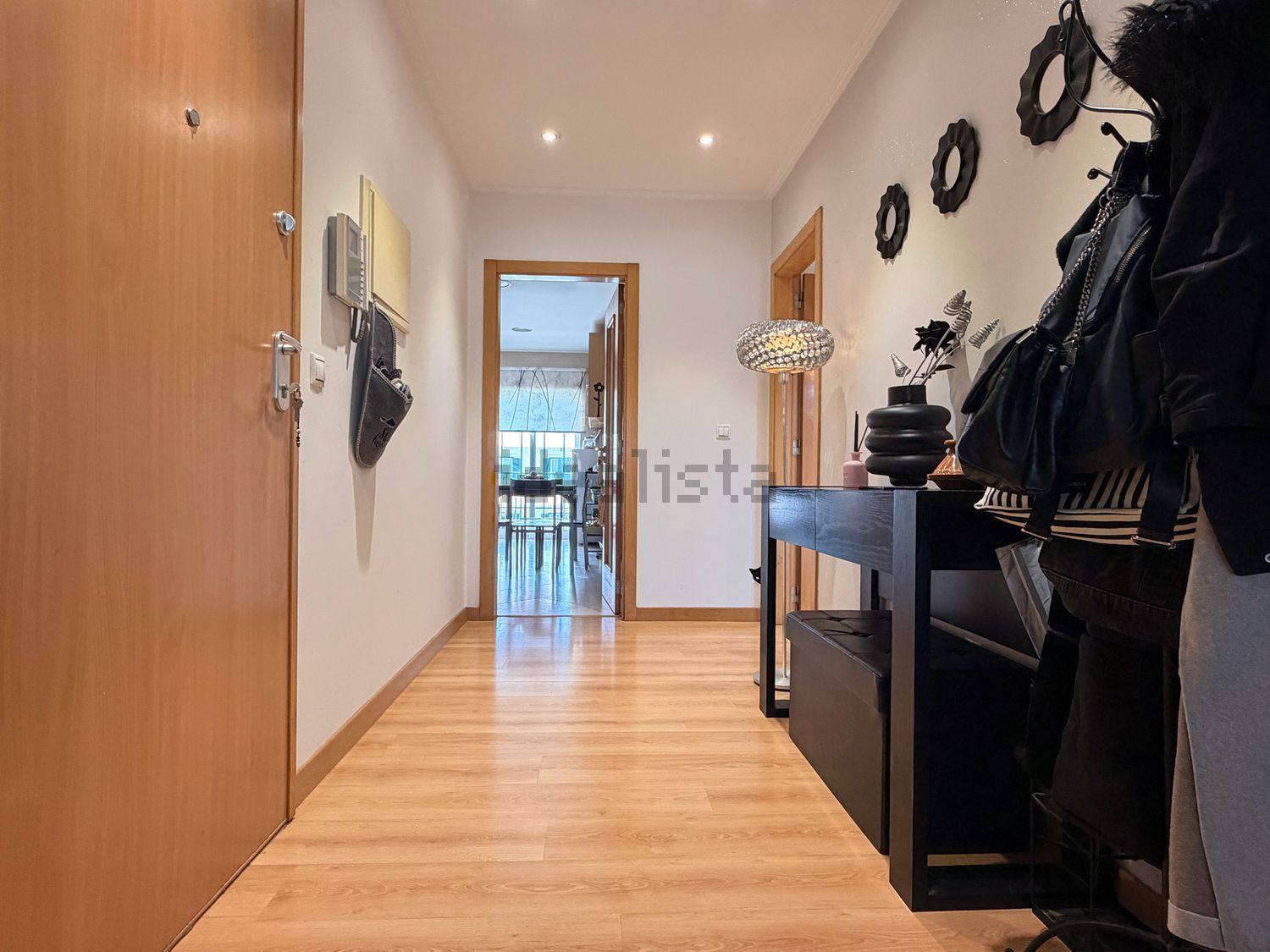 公寓 t3出售在Rua 1 de Novembro - 前厅