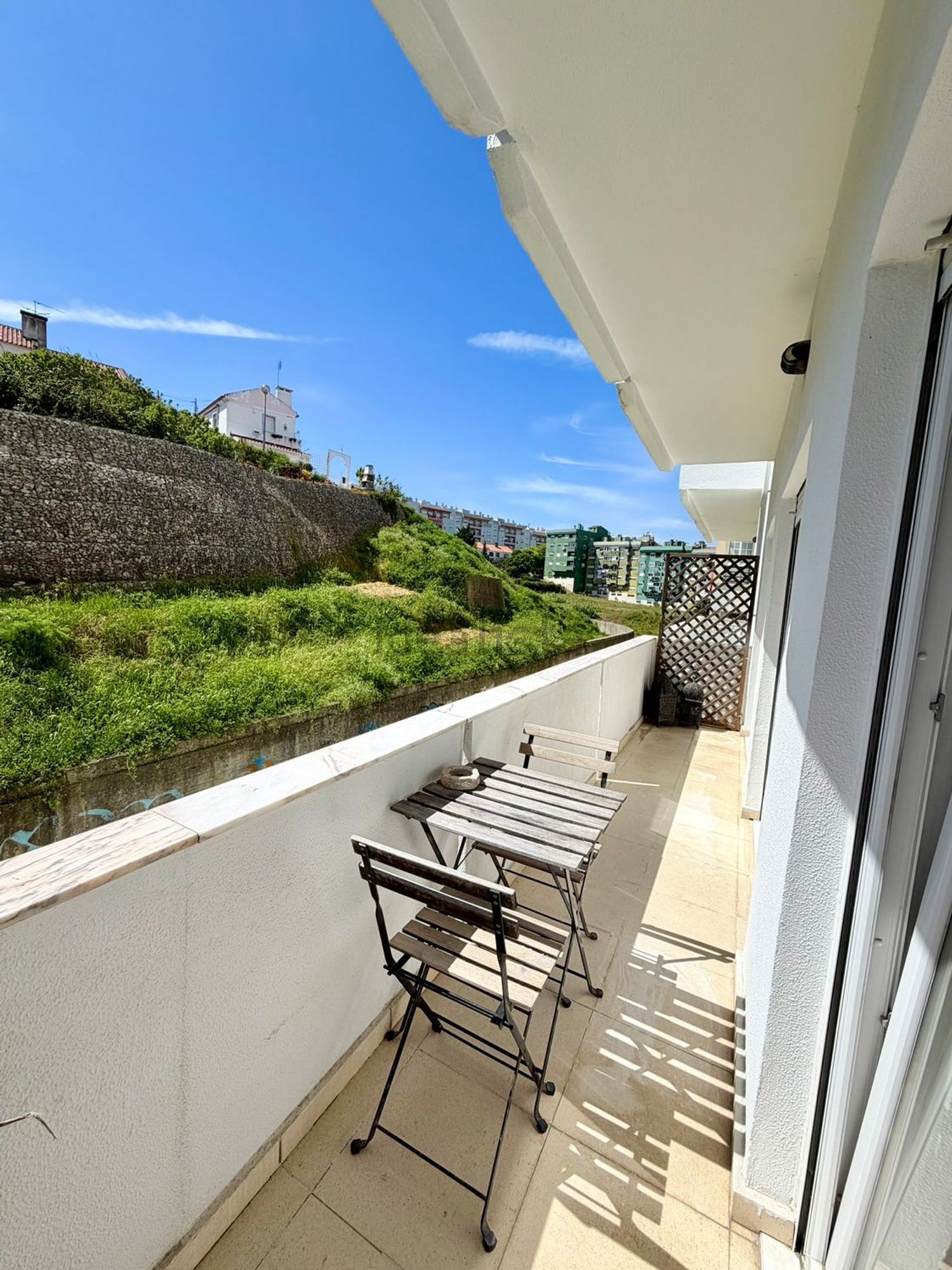 公寓 t2出售在Rua Gomes Leal, 10 - 阳台