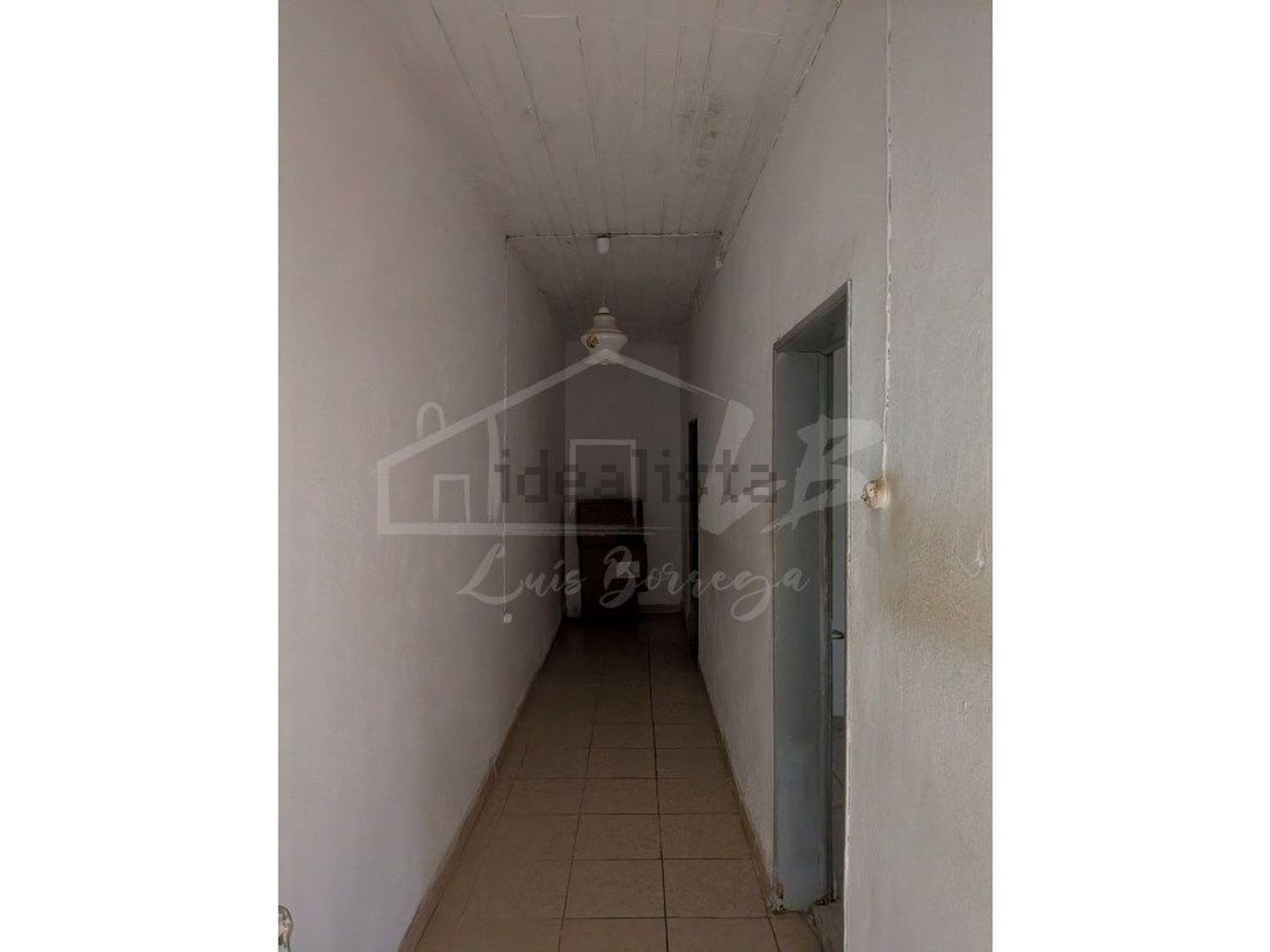 小楼房或独栋别墅出售在Rua do Sobrado Velho, 1 - 过道