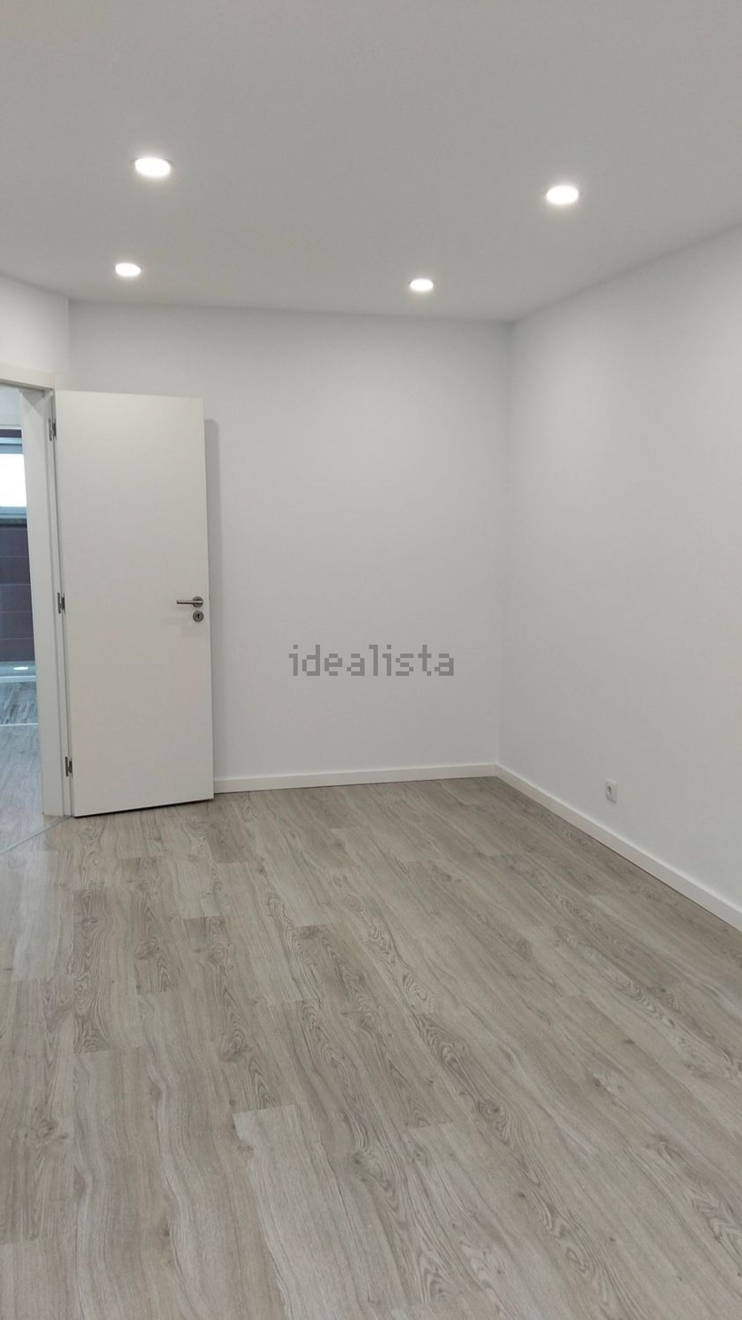 出租公寓 t2在Rua 1º de Maio, 22 - 居住