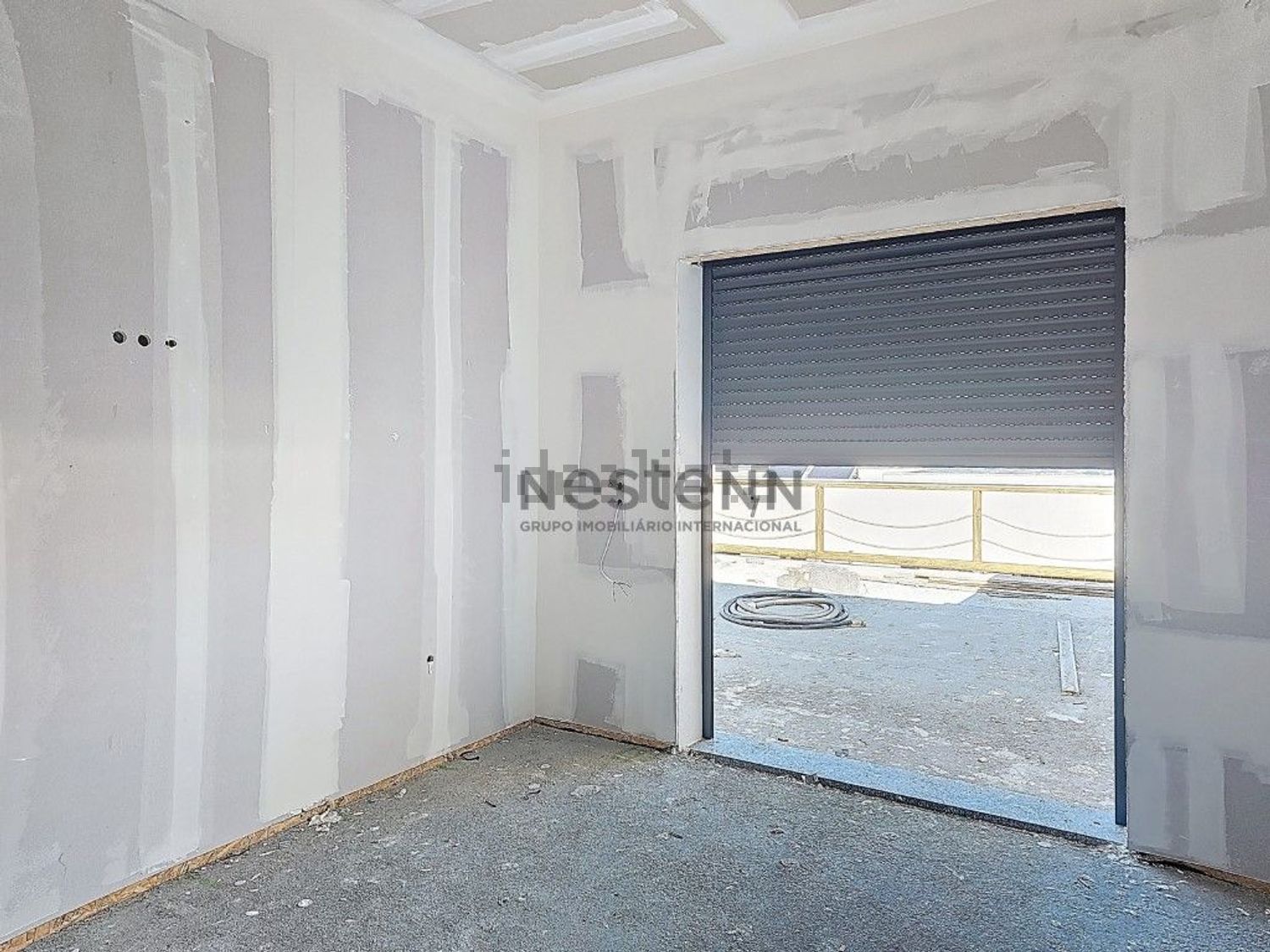 小楼房或独栋别墅出售在Lamas e Cercal - 卧室