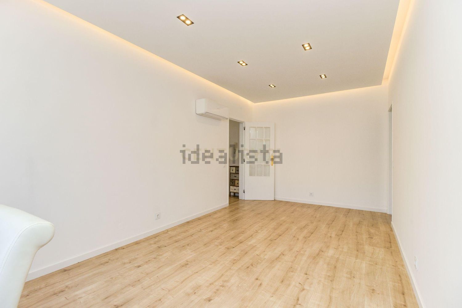 出租公寓 t2在Avenida Conselheiro Barjona de Freitas, 7 - 居住