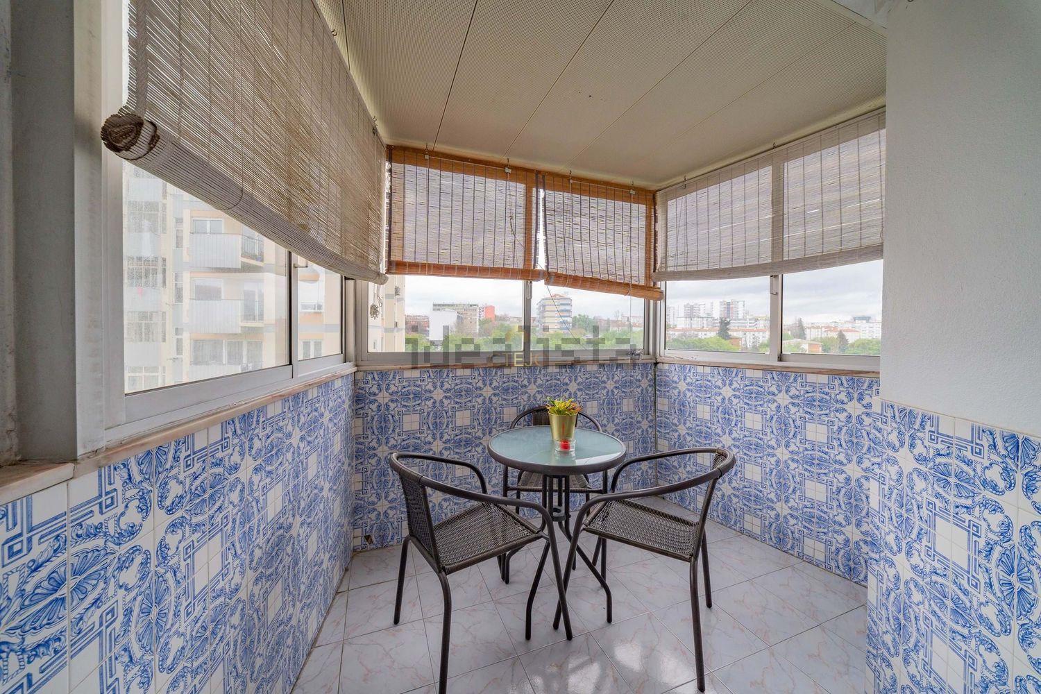 公寓 t2出售在Olivais - 阳台