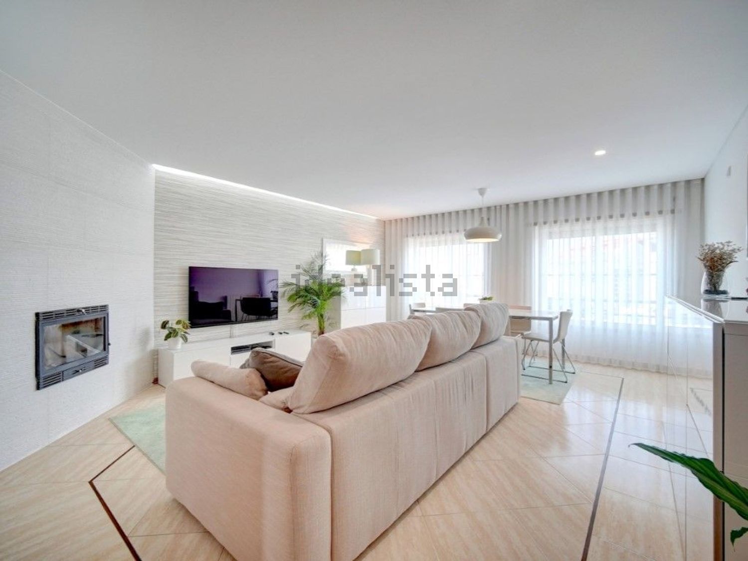 公寓 t2出售在Rua da Guarda - 客厅