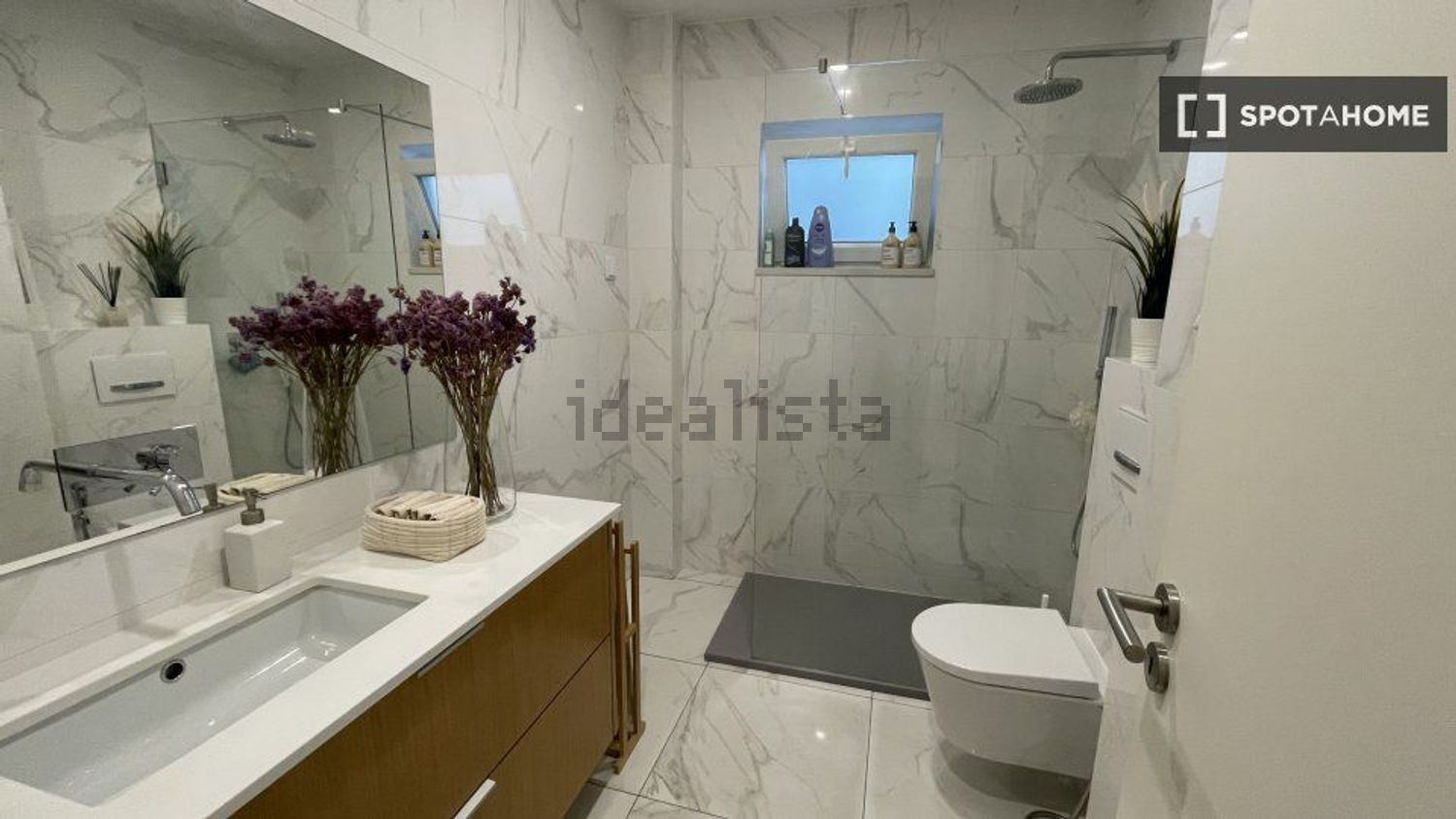 出租公寓 t1在Avenida General Roçadas - 卫生间