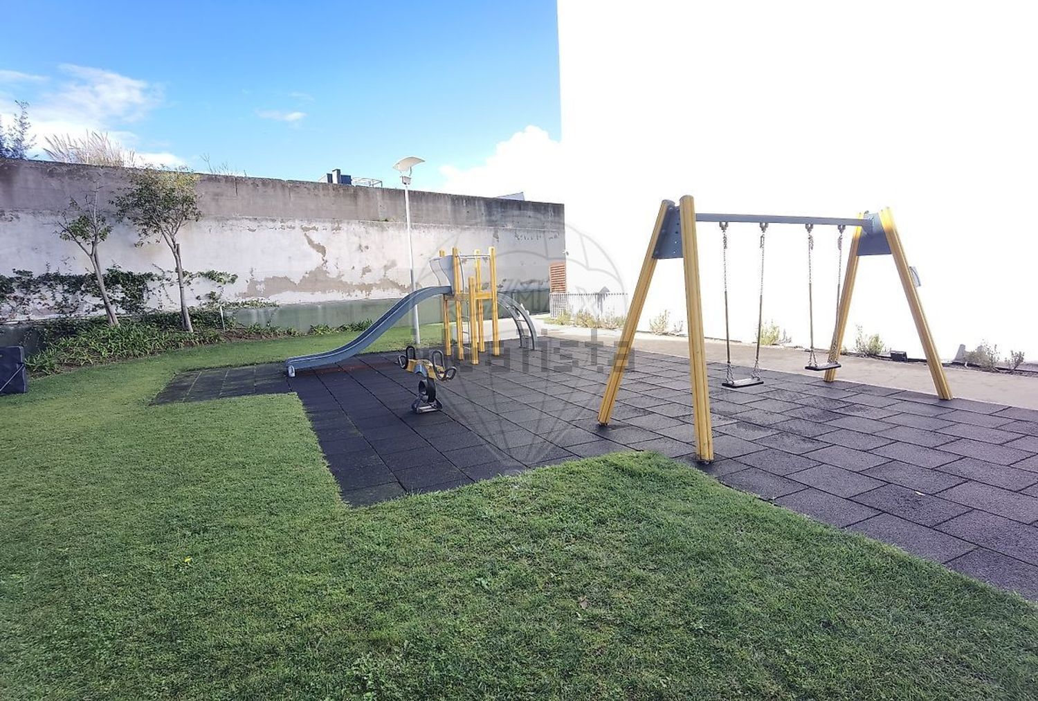 公寓 t1出售在Rua Centieira - 花园