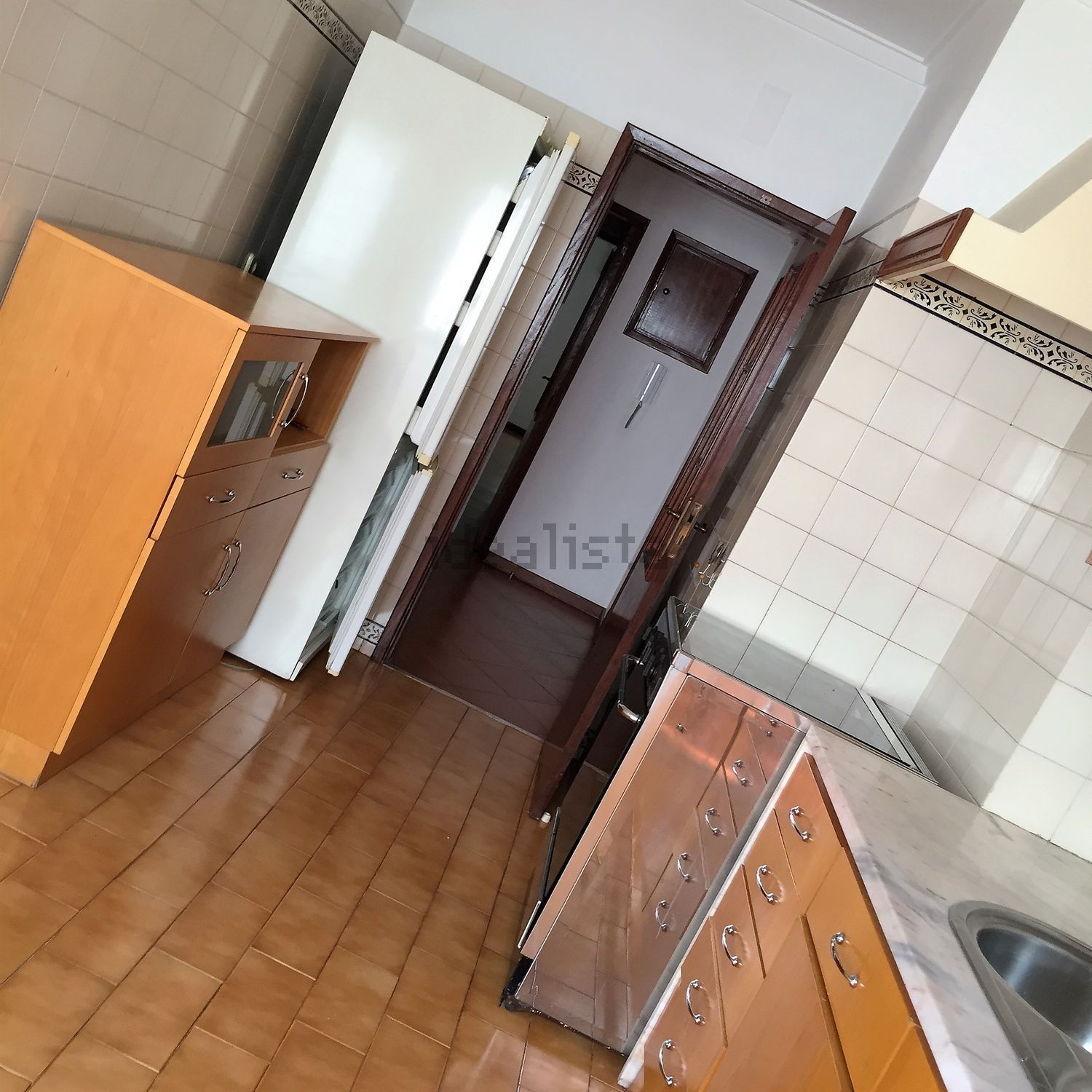 出租公寓 t2在Rua São Tomé, 7 - 厨房