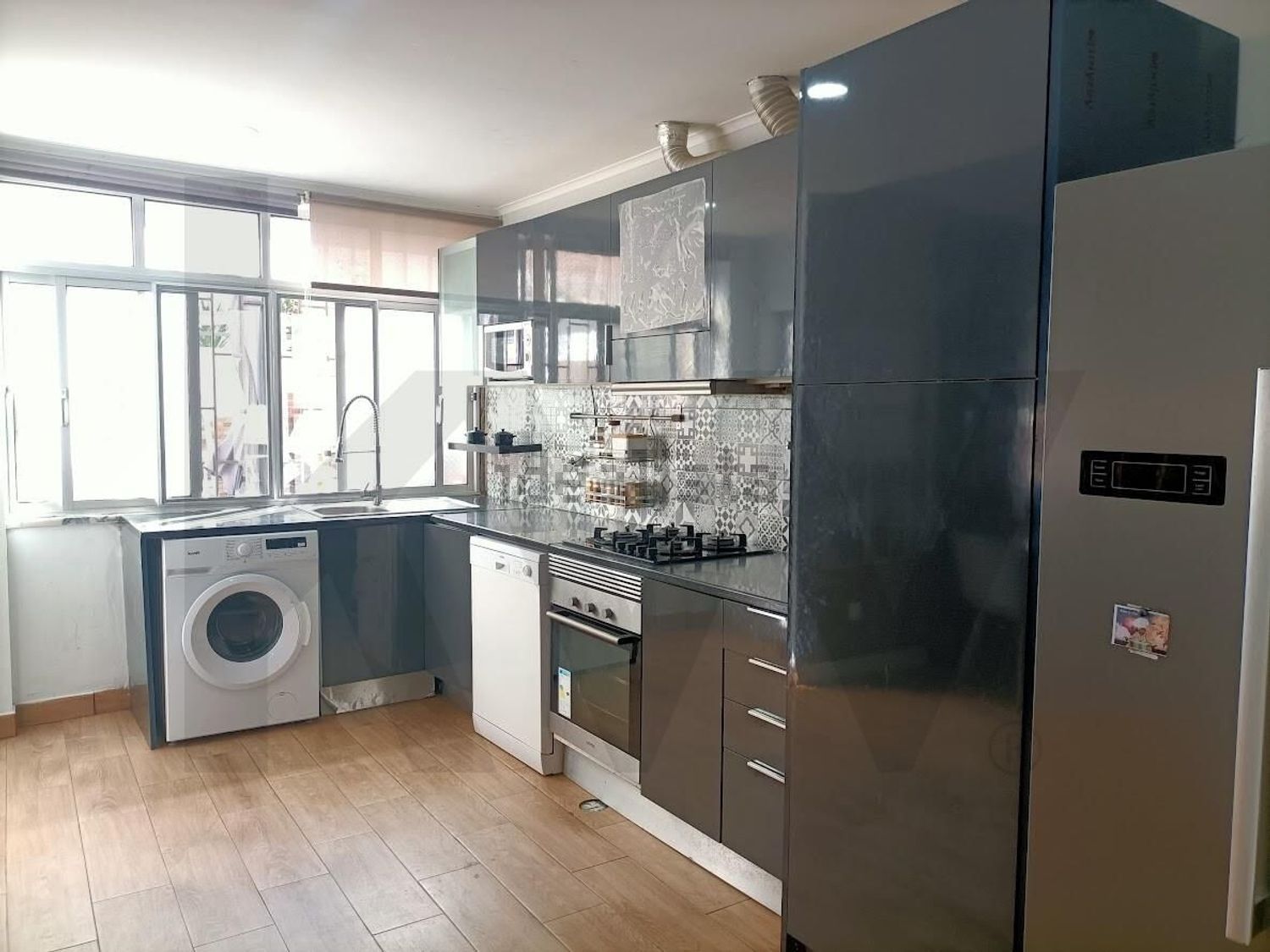 公寓 t2出售在Rua Azevedo Coutinho s/n - 厨房