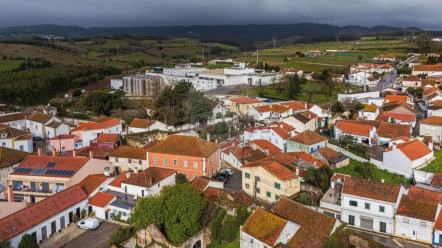 小楼房或独栋别墅出售在Ventosa - 照片