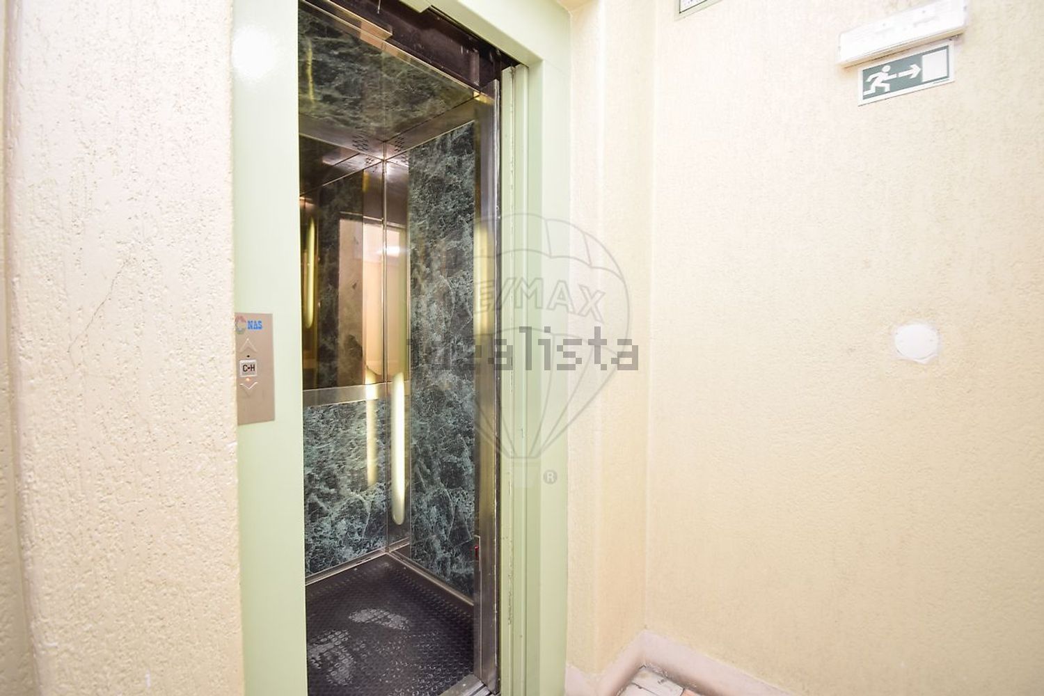 公寓 t3出售在Rua Romulo de Carvalho - 卫生间