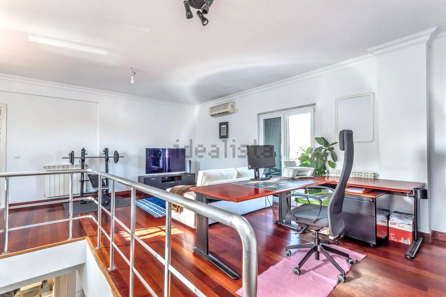 小楼房或独栋别墅出售在Rua dos Pintassilgos, 3 - 客厅