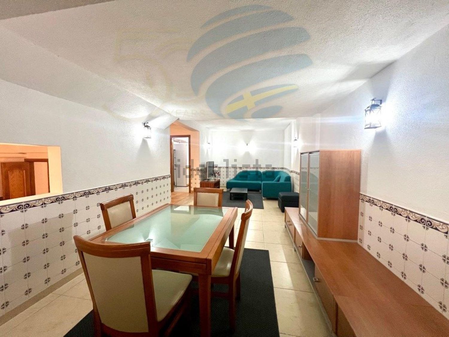 出租小楼房或独栋别墅在Talaíde - 客厅