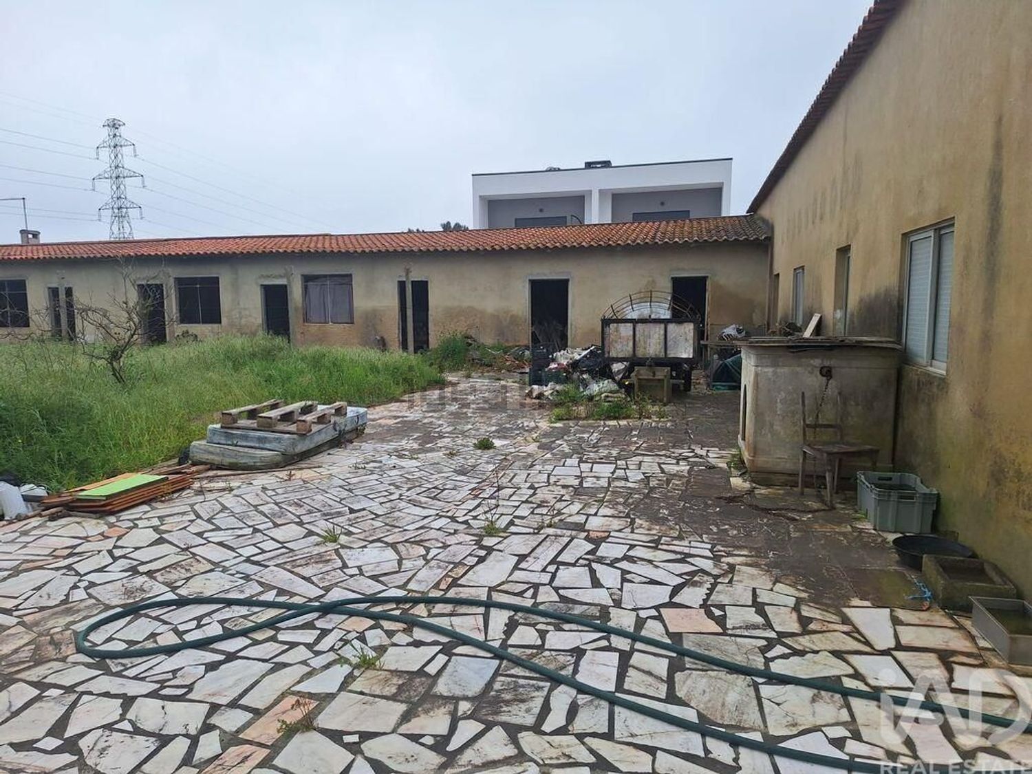 小楼房或独栋别墅出售在Centro - 外立面