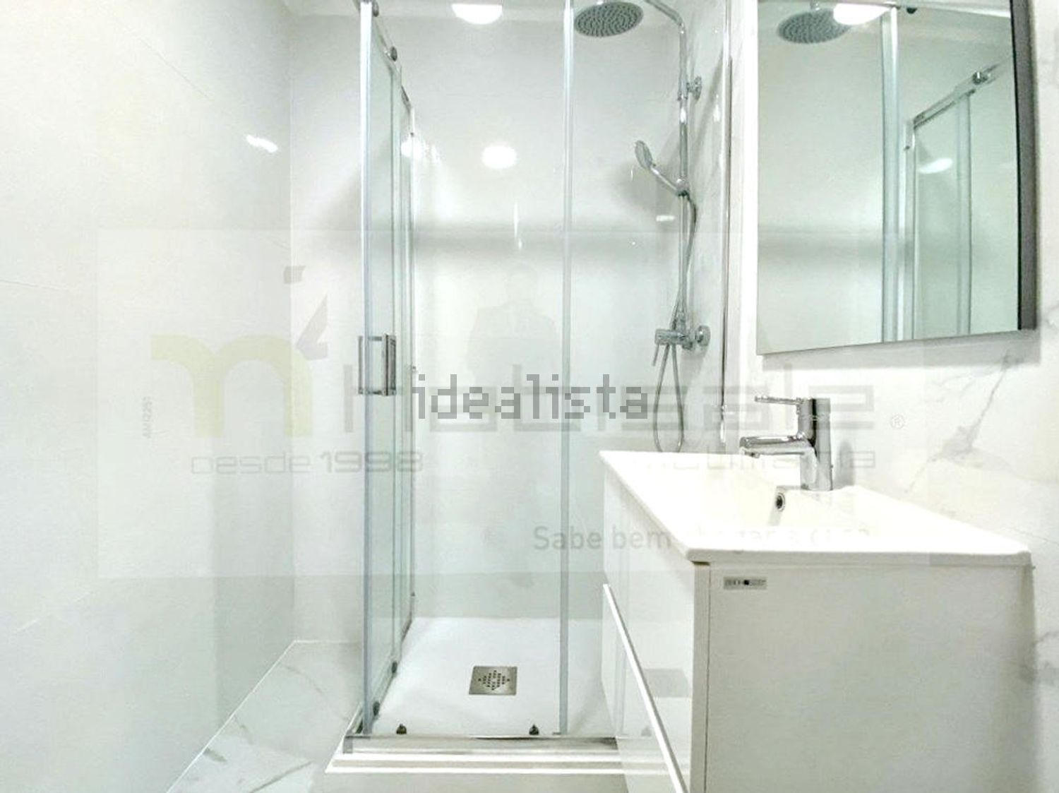 公寓 t2出售在Praça da Igreja, 5 - 卫生间