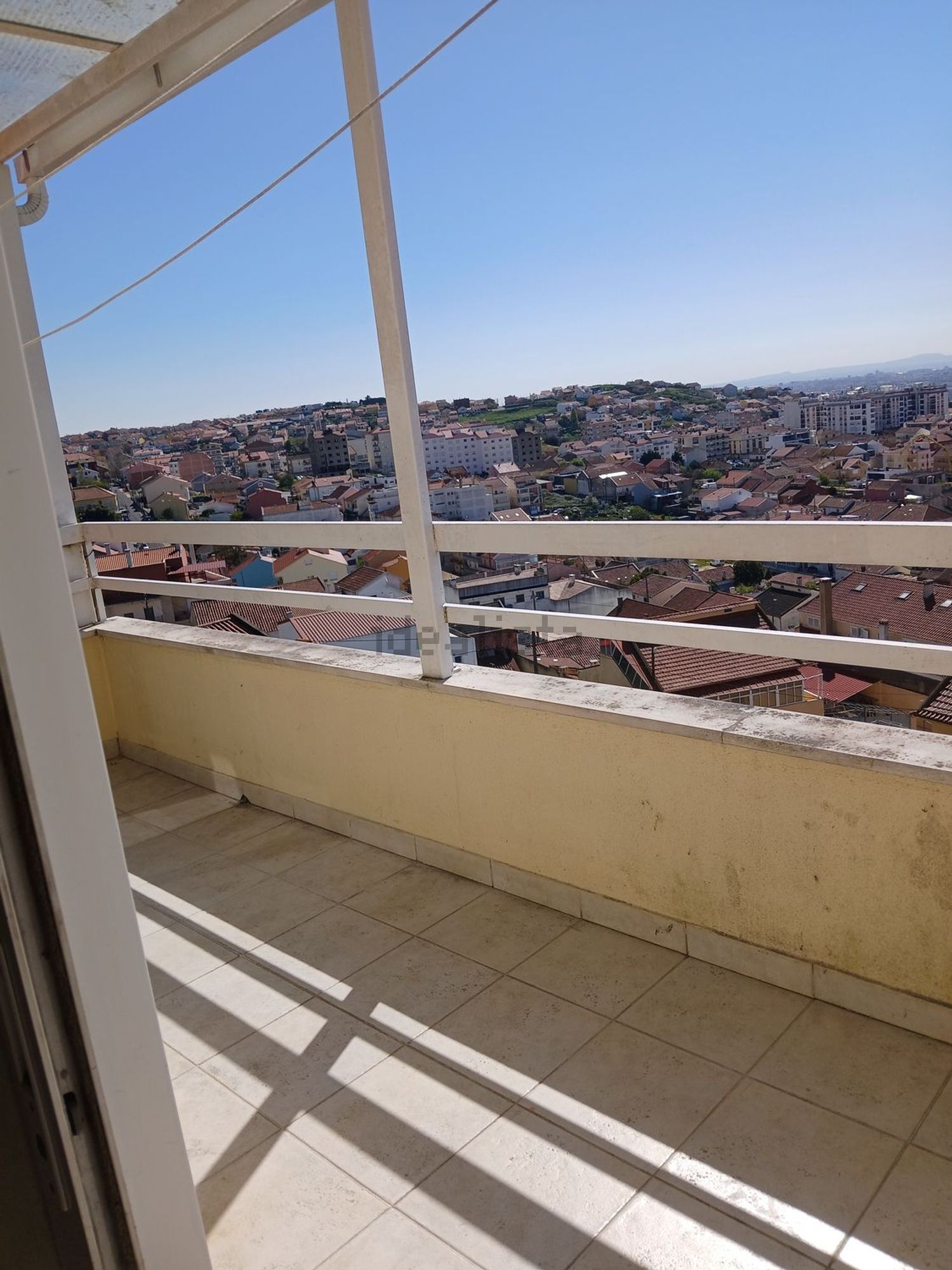 出租复式公寓在Rua de Itália, 43 - 门廊