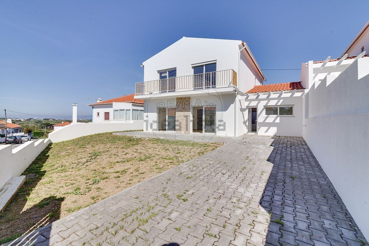 小楼房或独栋别墅出售在Rua da Cabine - 照片