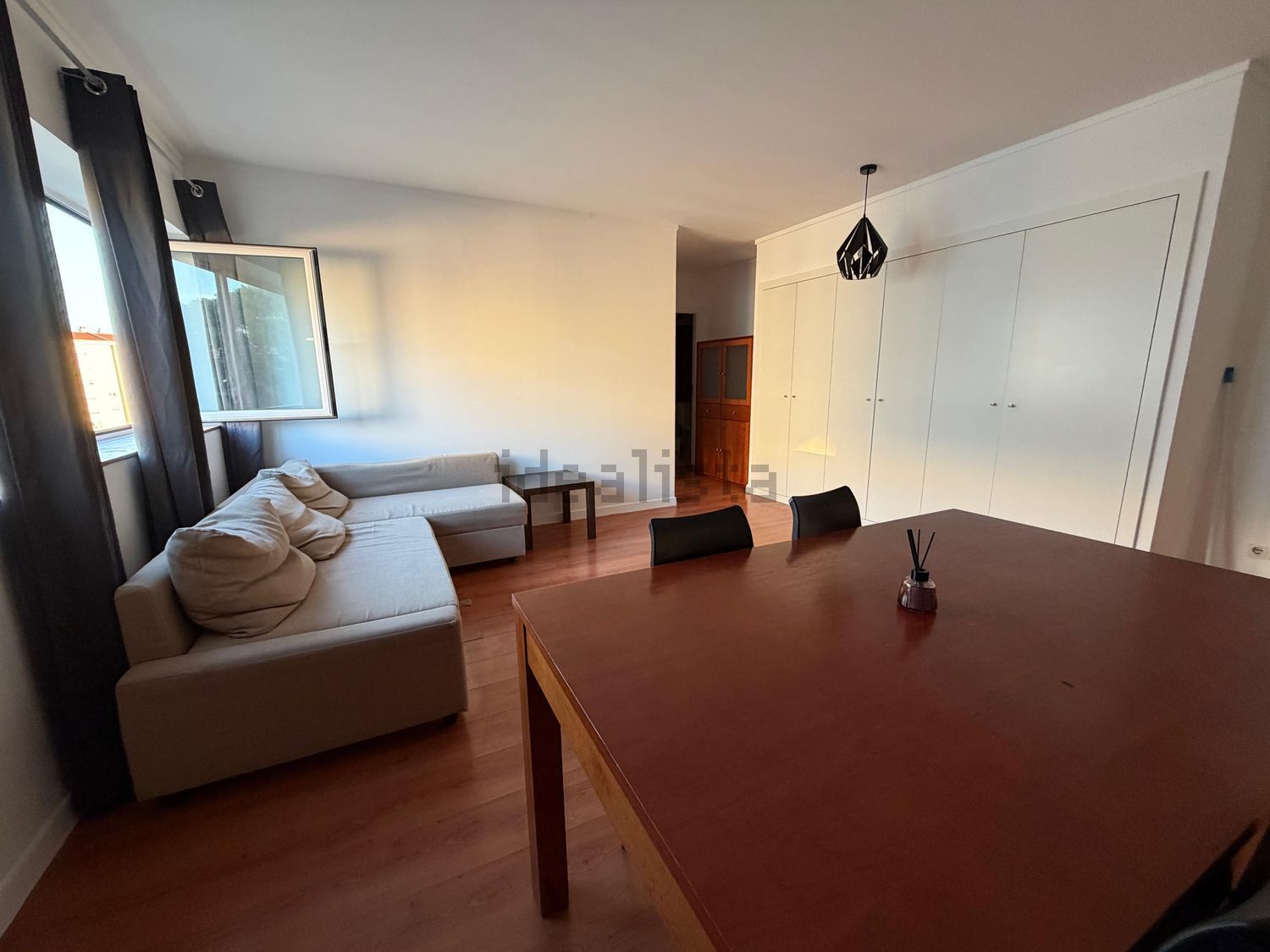 公寓 t1出售在Rua Martin Luther King, 9 - 客厅