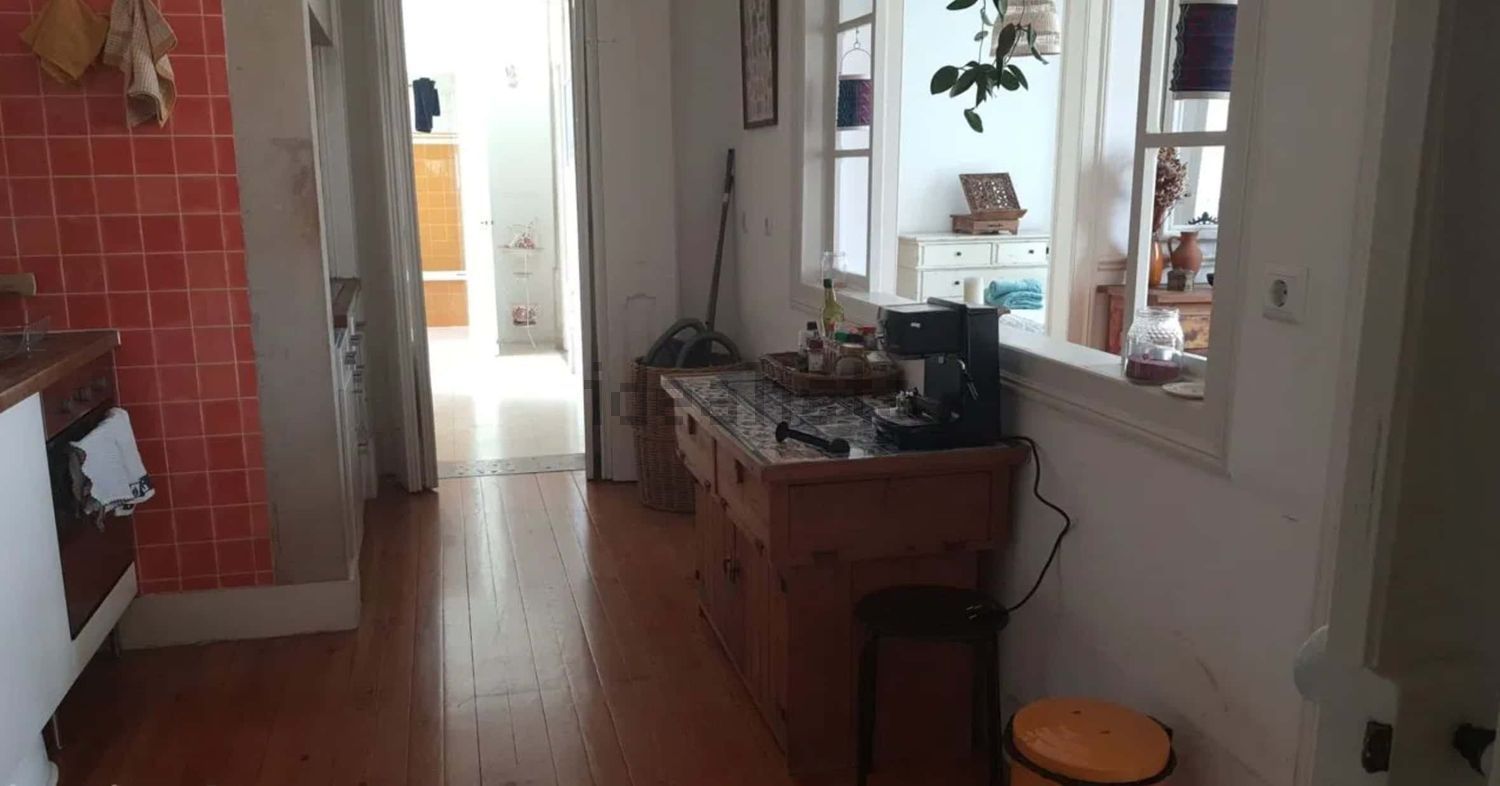 出租公寓 t4在Rua Fernão de Magalhães s/n - 厨房