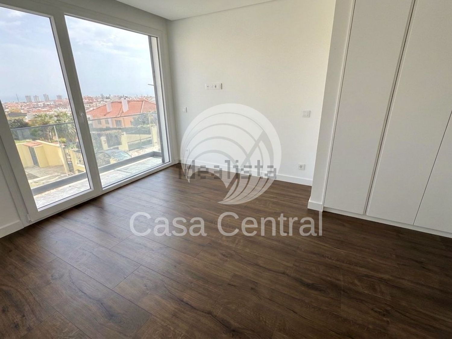 小楼房或独栋别墅出售在Rua Pax Julia, 25 - 居住