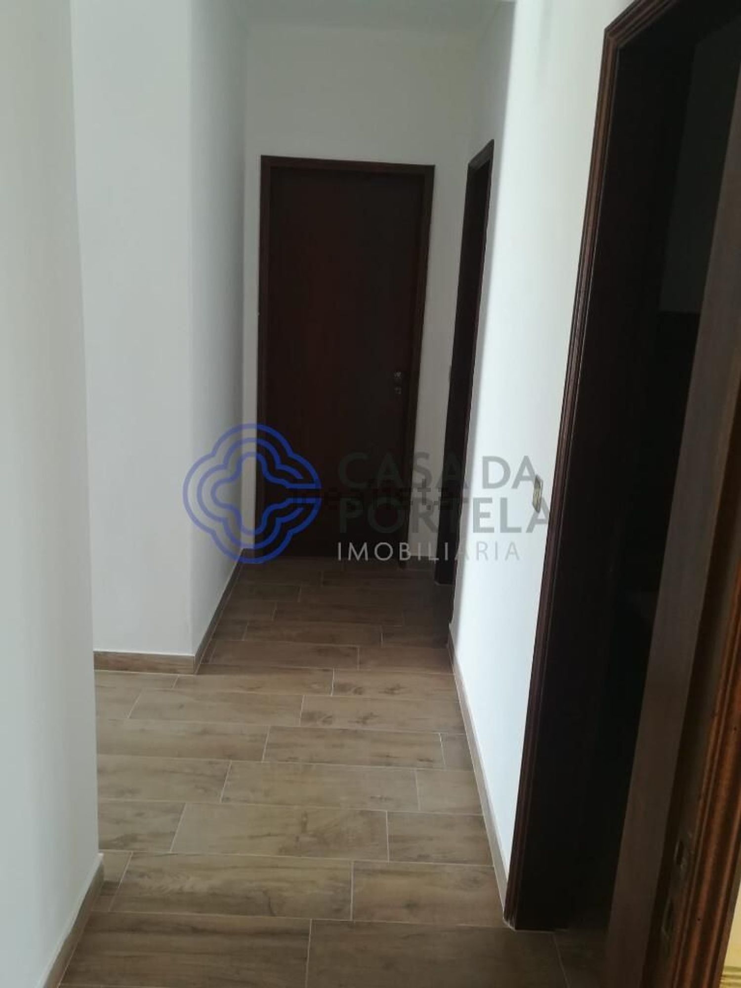 小楼房或别墅出售在Rua Primavera - 过道