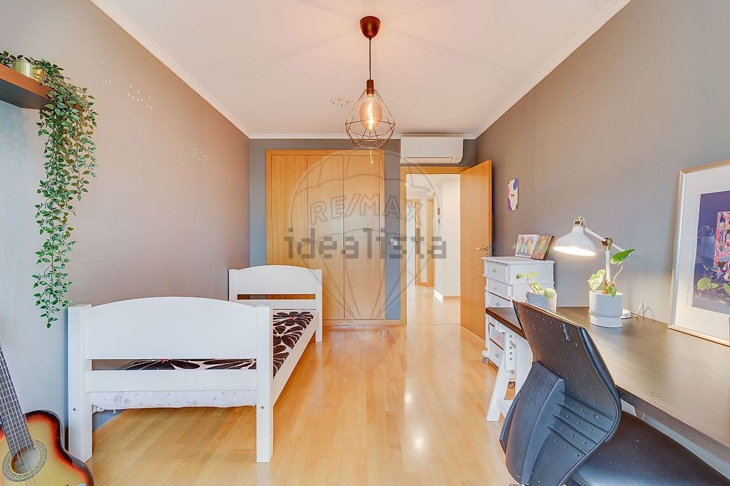 公寓 t3出售在Avenida Marechal Gomes da Costa - 客厅