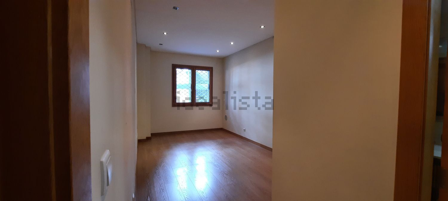 出租公寓 t2在Avenida Descobertas, 71 Lote - 卧室