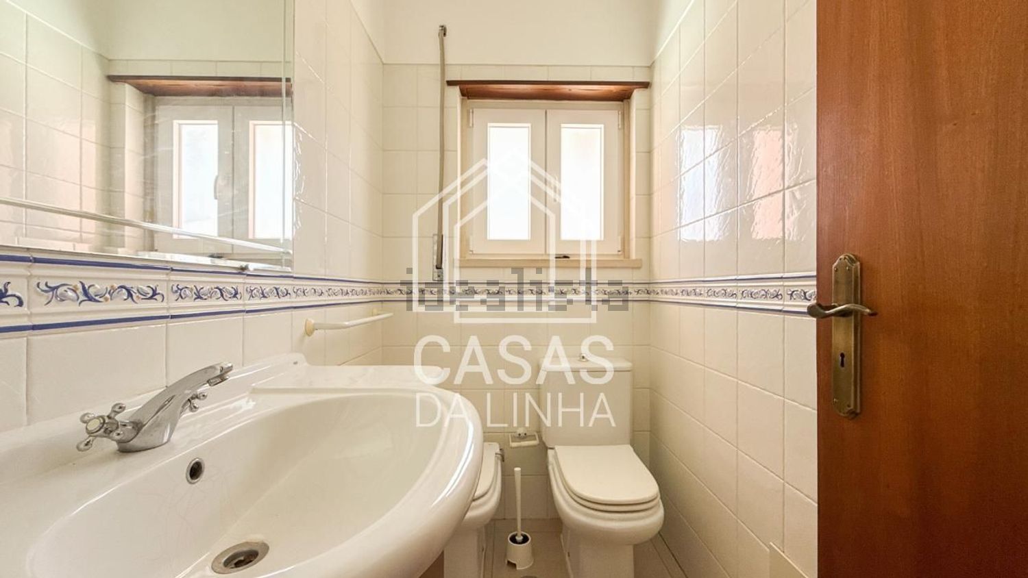 出租小楼房或独栋别墅在Tires - 卫生间