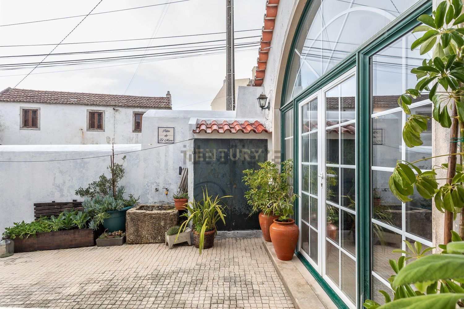 小楼房或独栋别墅出售在Rua Nossa Senhora dos Remédios, 32 - 照片