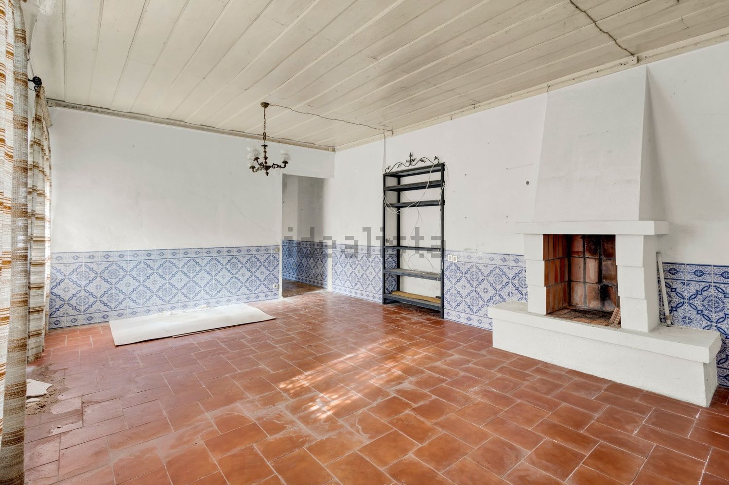 小楼房或独栋别墅出售在Rua Direita - 客厅