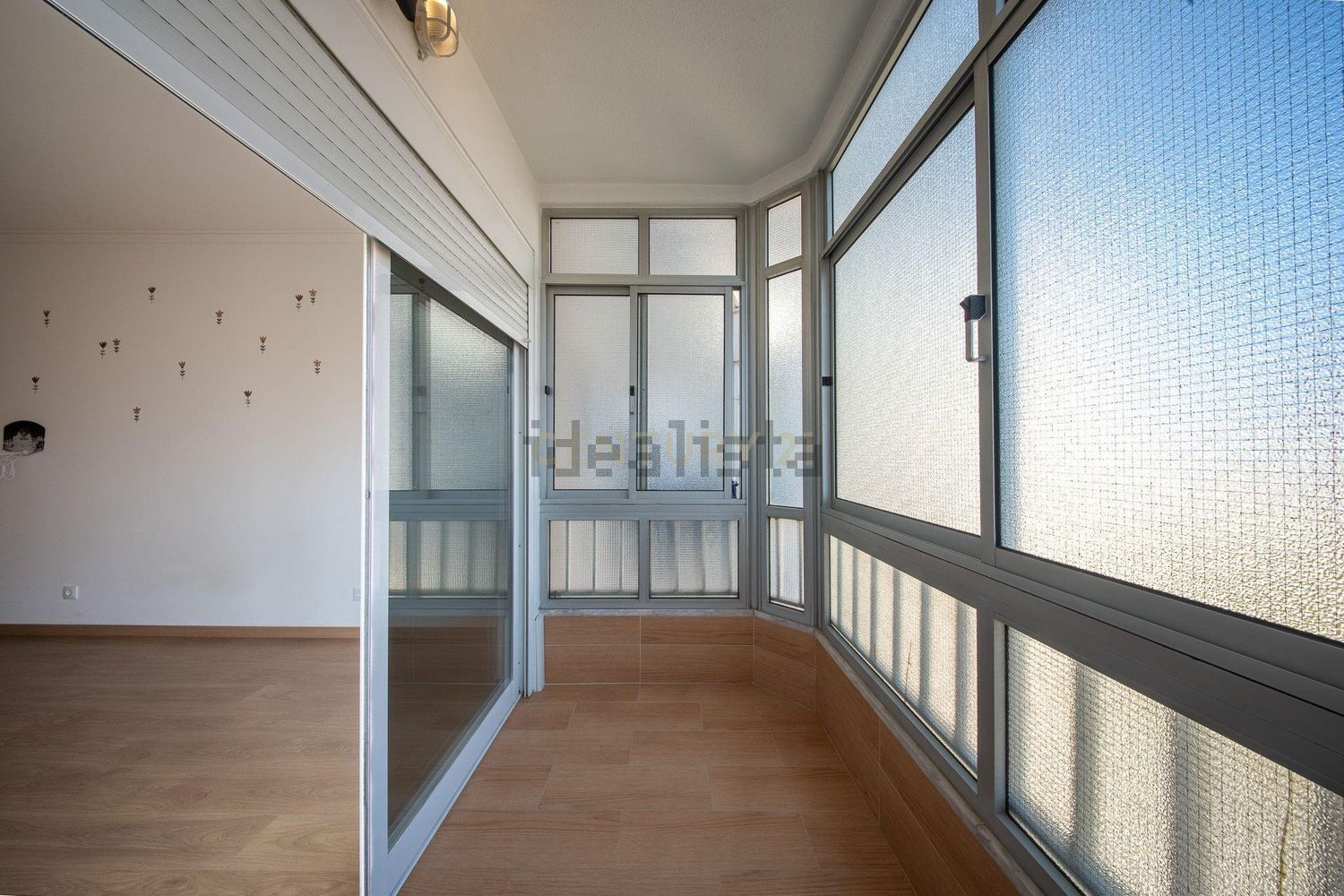 公寓 t3出售在Avenida Ruy Luís Gomes, 12 - 过道