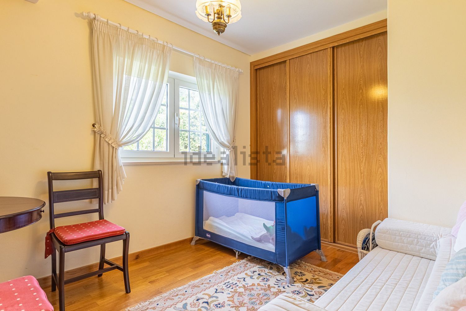 小楼房或独栋别墅出售Estr. da Serralheira de Baixo - 卧室