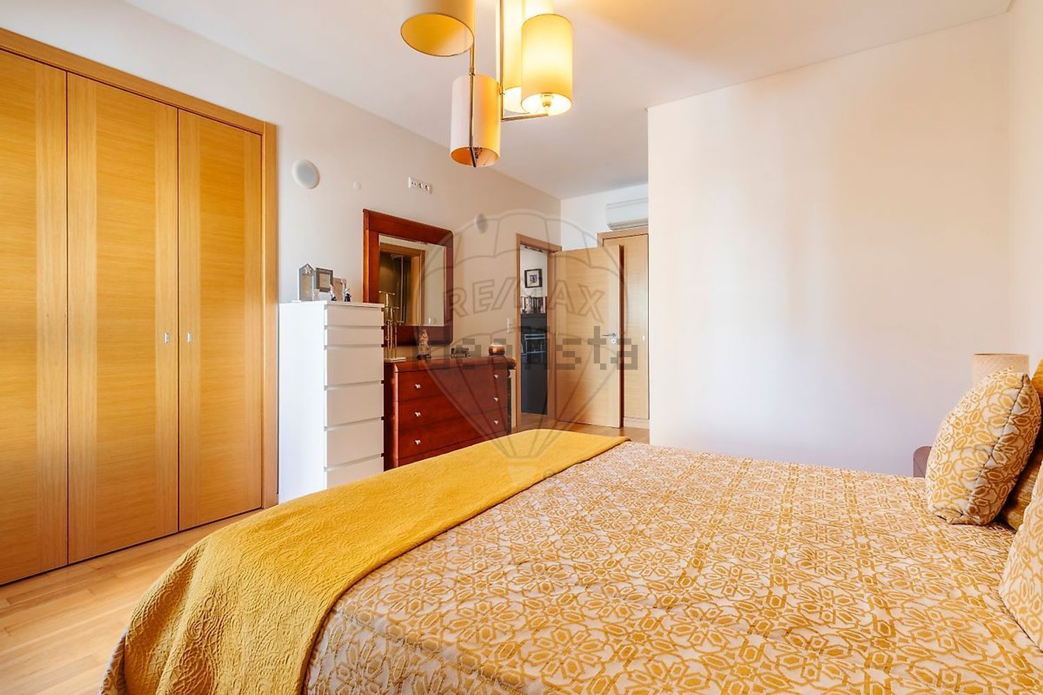 出租公寓 t2在Estrada São Bartolomeu - 卧室