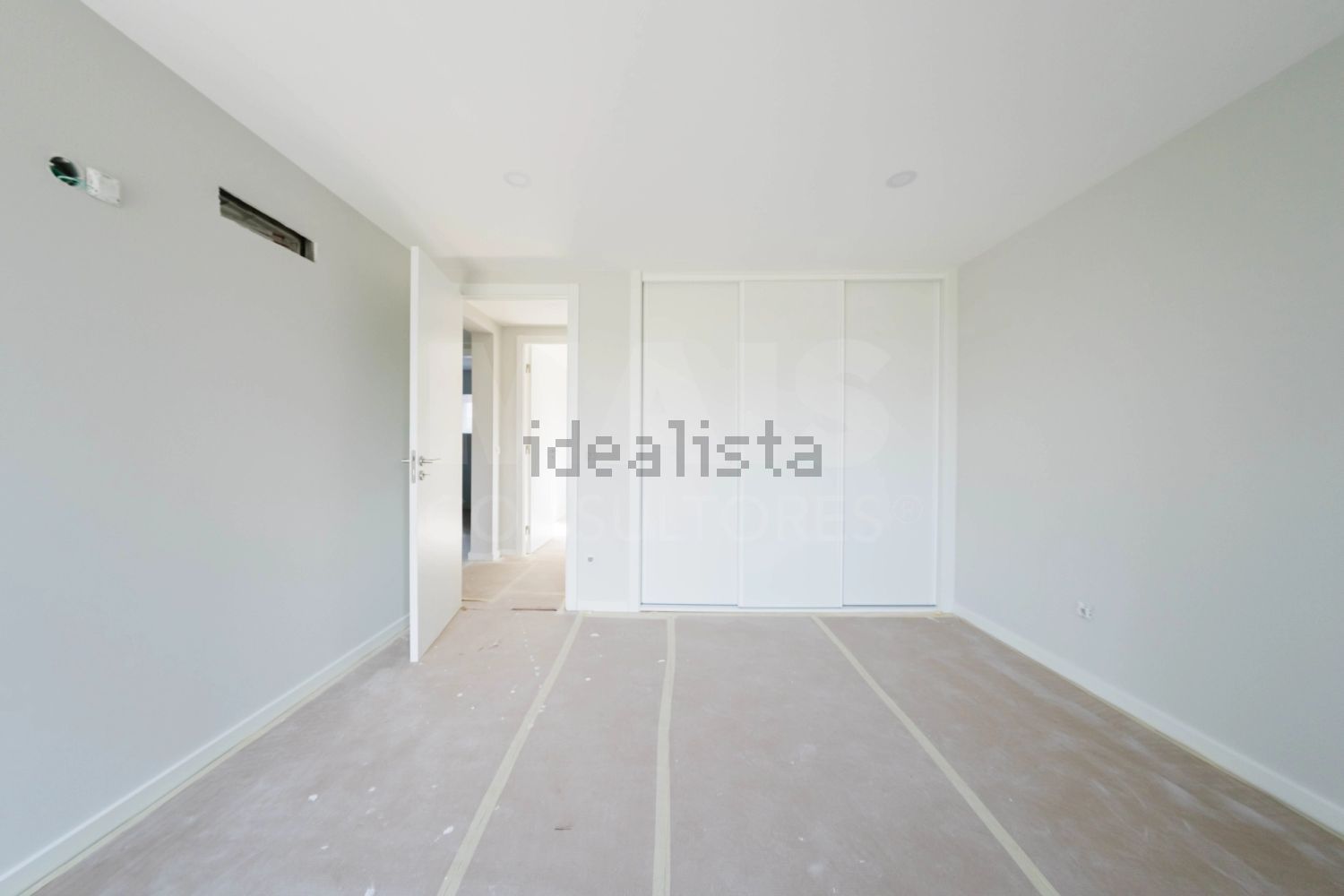 小楼房或别墅出售在São Bartolomeu dos Galegos e Moledo - 居住