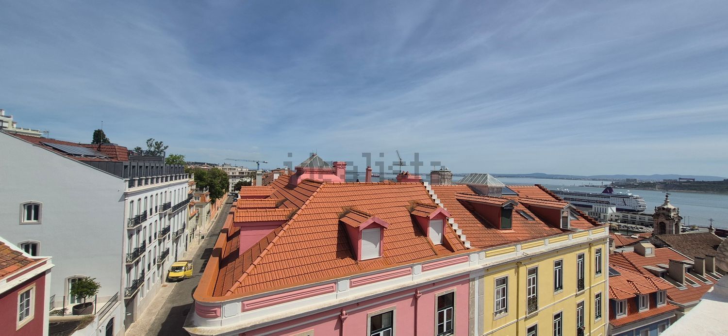 出租顶层公寓在Rua Ribeiro Sanches - 视线