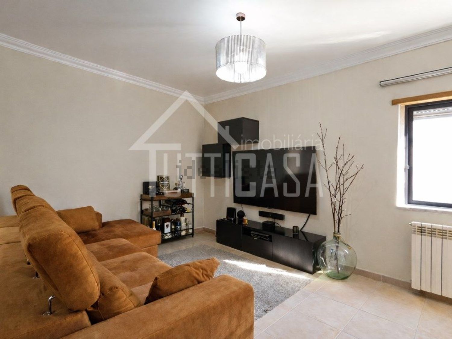 公寓 t2出售在Rua Francisco Pereira Júnior - 客厅