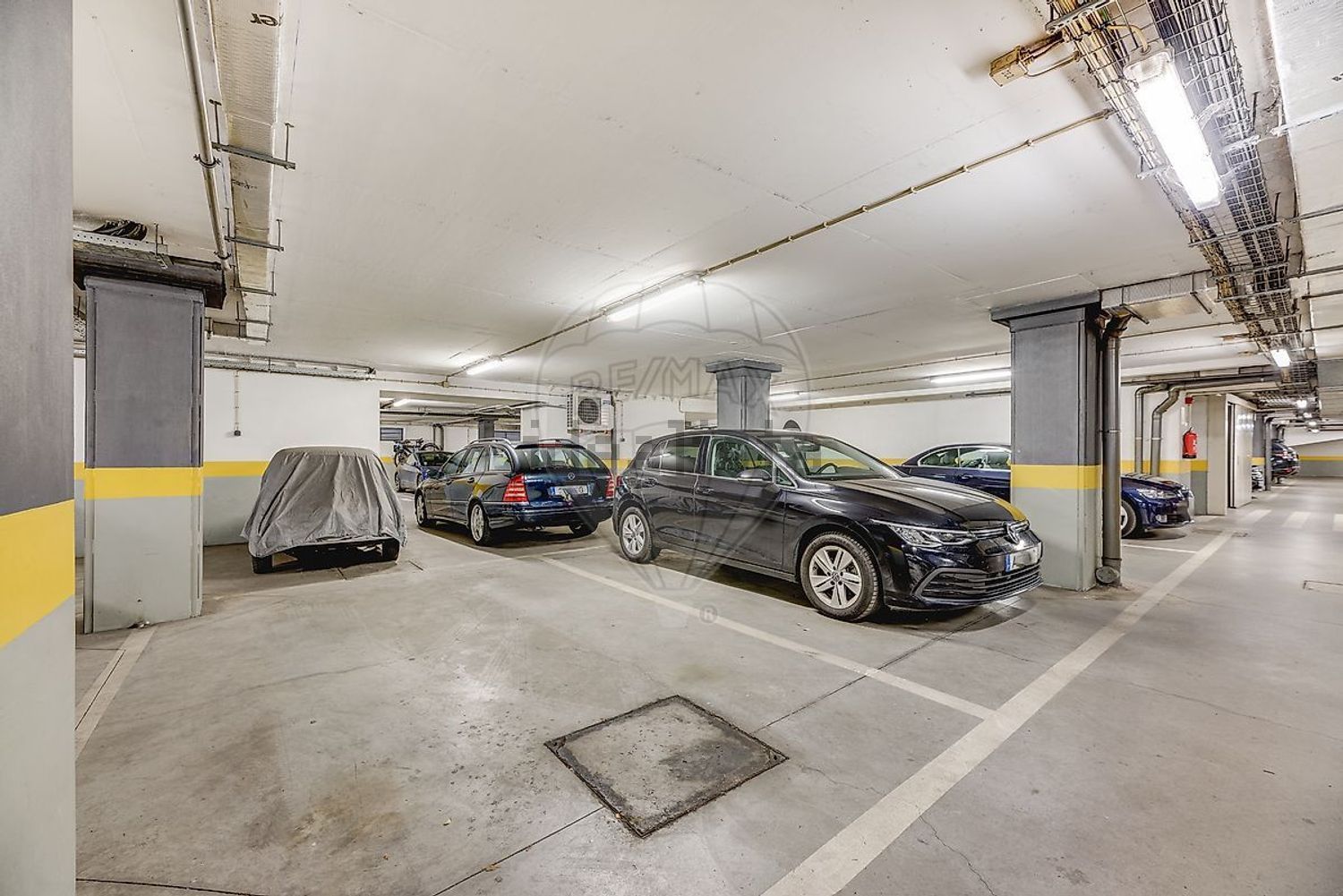 公寓 t1出售在Rua Santos-O-Velho - 停车位