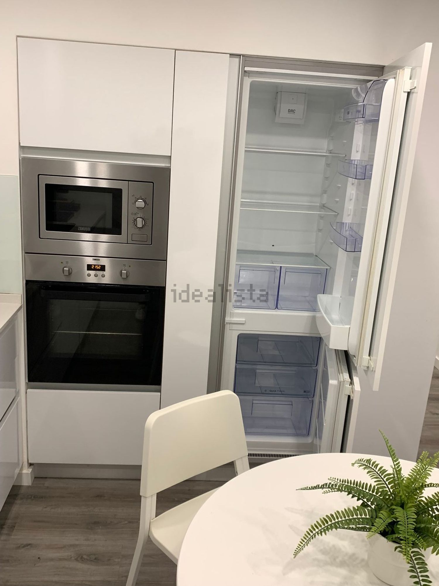 出租房间在Rua Sargento Armando Monteiro Ferreira, 35 - 厨房