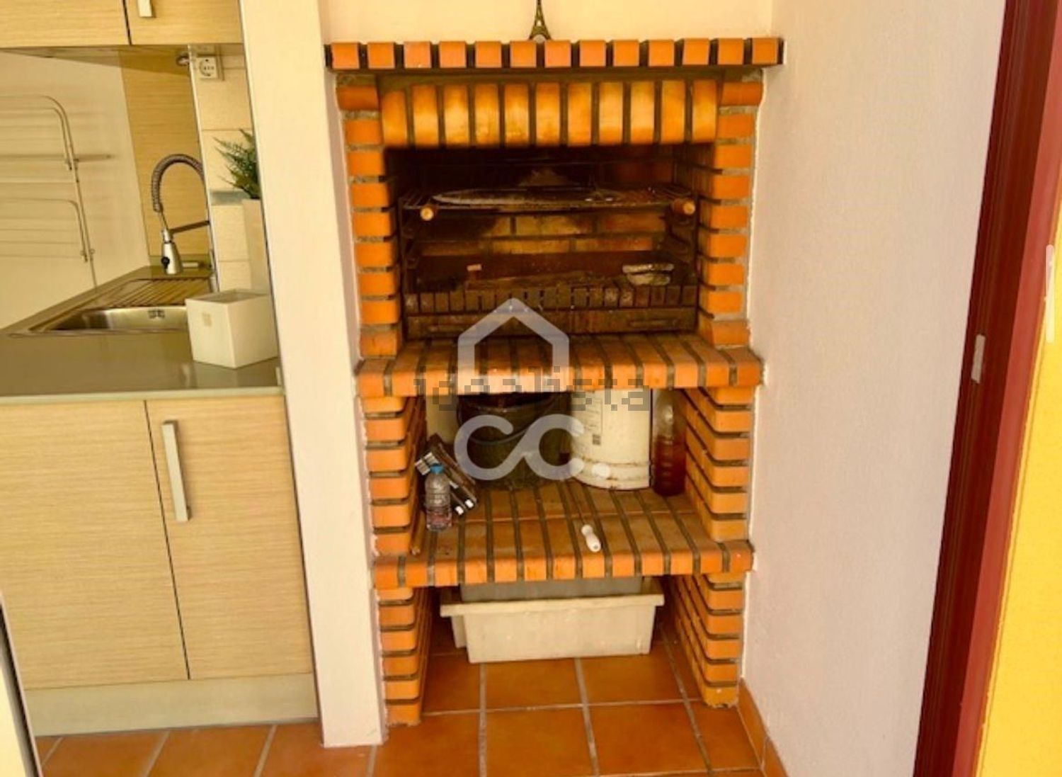 小楼房或独栋别墅出售在Milharado - 院子