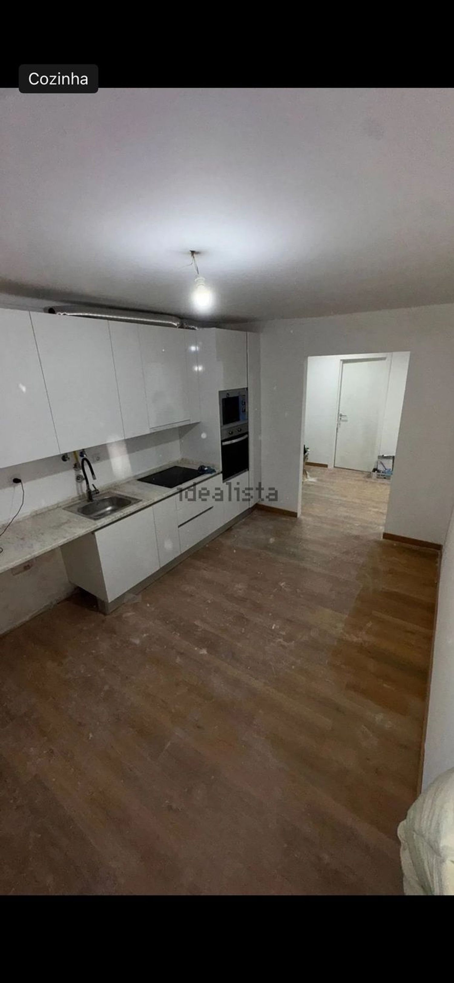 出租房间在Rua Pêro da Covilhã, 97 - 厨房