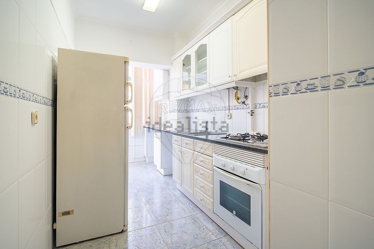 公寓 t2出售在Rua das Terras da Eira - 厨房