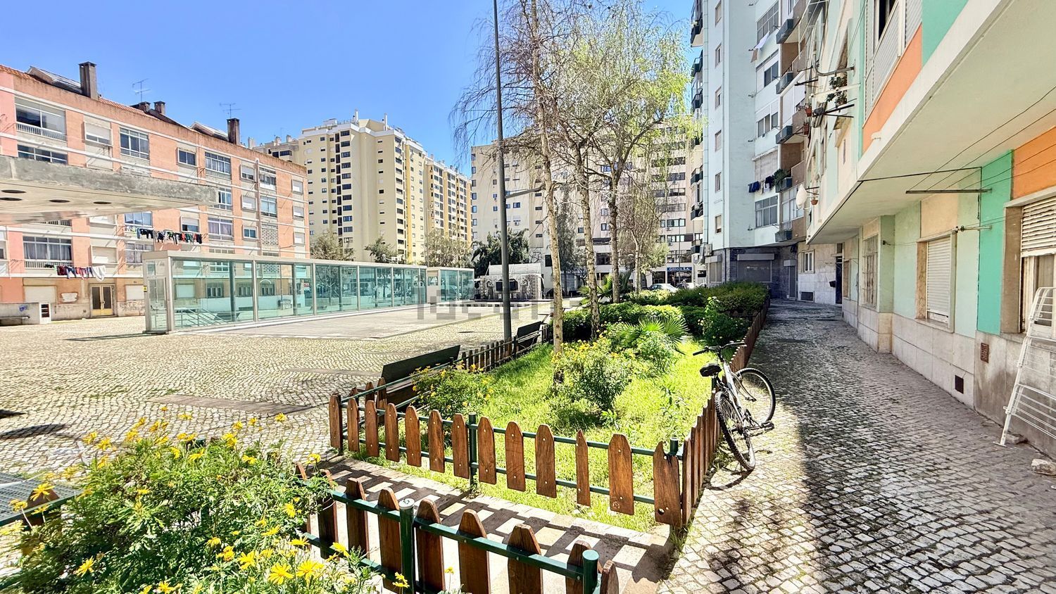 公寓 t2出售在Rua São Pedro, 9 - 花园