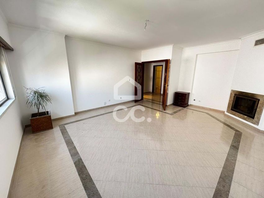 公寓 t3出售在Sacavém e Prior Velho